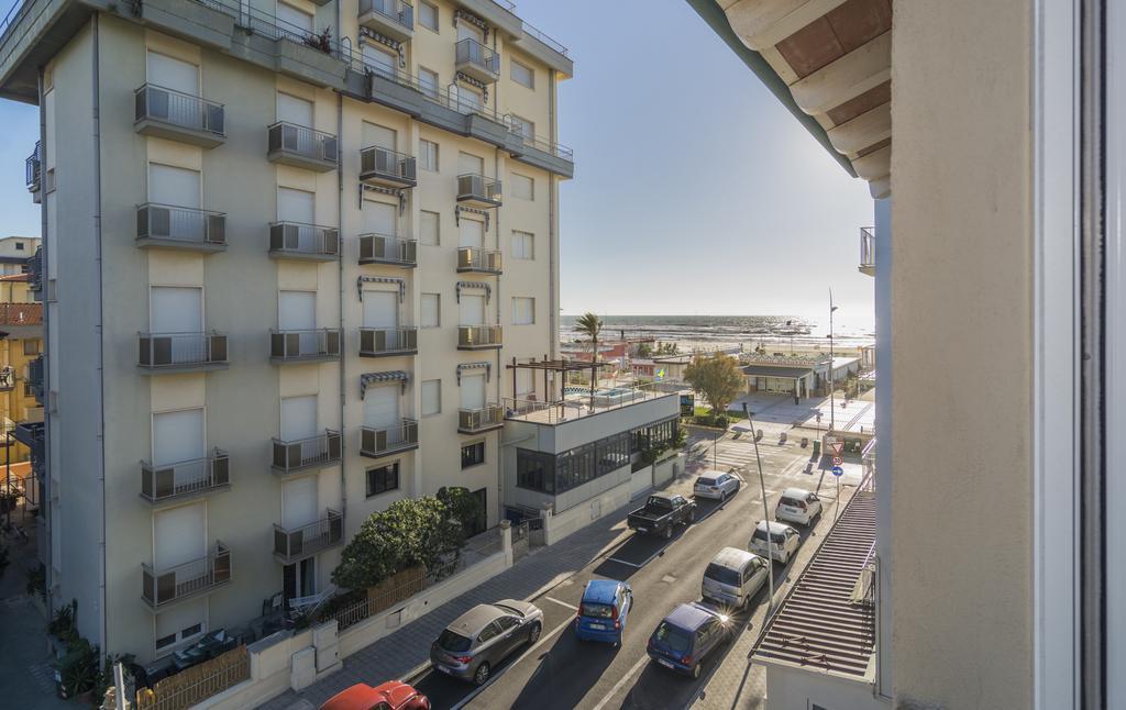 Hotel Lido Inn Lido di Camaiore Exterior photo